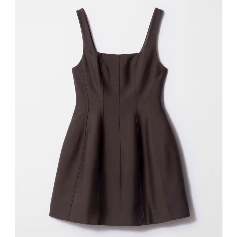 Elegant Brown Sleeveless Dress